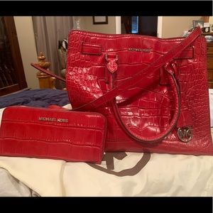 Alligator skin Authentic Michael Kors purse